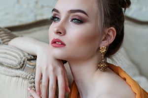 Piękne paznokcie na każdą okazję. Manicure hybrydowy cennik – Warszawa Wola – rezerwacja