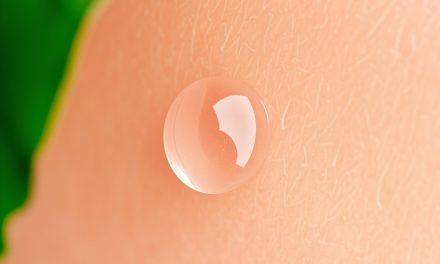 Skóra tłusta: praktyczny poradnik bez lania wody